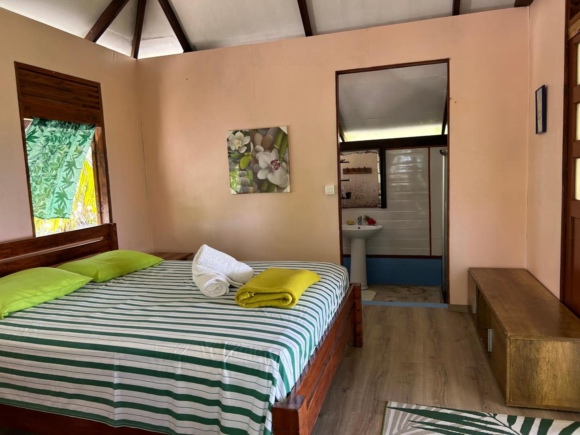 Hotel Rangiroa Bliss Tiputa Exterior foto